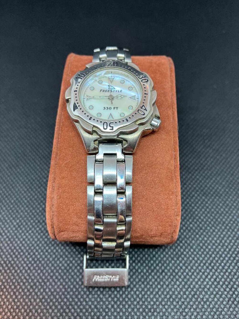 Vintage Freestyle diving watch, stainless steel, mother of pearl face